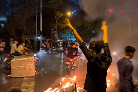 Proteste in Iran dopo la morte di Amini © AFP
