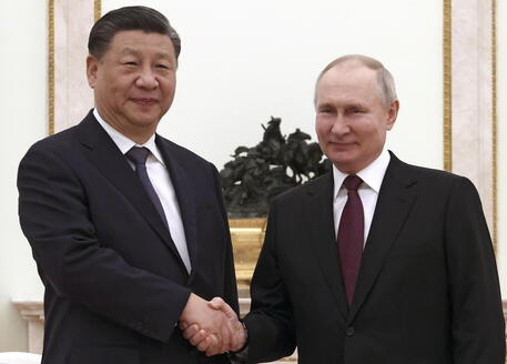 Xi Jinping e Vladimir Putin © EPA