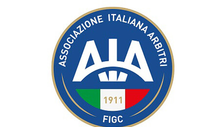Calcio: il logo dell'associazione arbitri (ANSA)