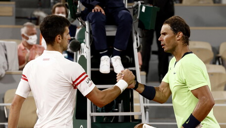 Novak Djokovic (s) e Rafael Nadal (ANSA)