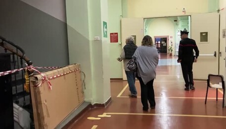Elezioni, primi cittadini al voto a Torino