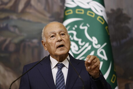 Il segretario generale della Lega Araba Ahmed Aboul Gheit