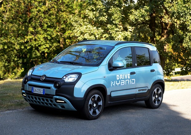 Fiat Panda Hybrid City Cross, ora anche alimentata a metano © Ecomotive Solutions - Autogas Italia