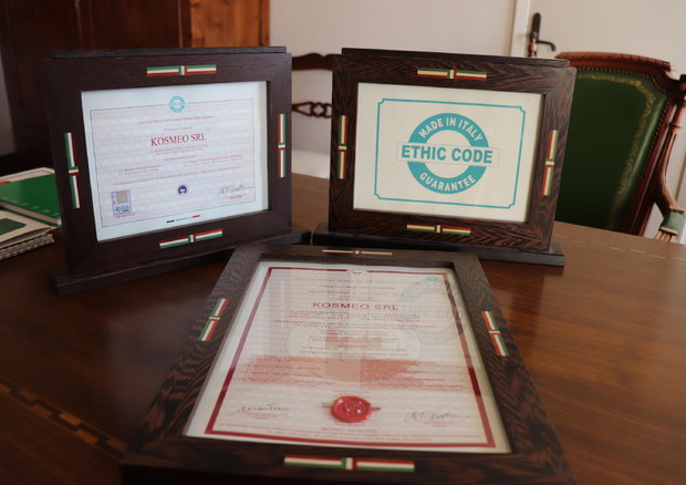 Il codice etico rilasciato dall'Istituto Tutela Produttori Italiani a Fermo © ANSA