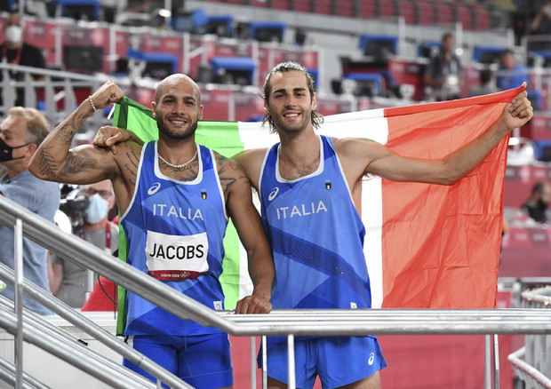 L'atletica azzurra nella storia, Jacobs e Tamberi sono d'oro (foto: ANSA)
