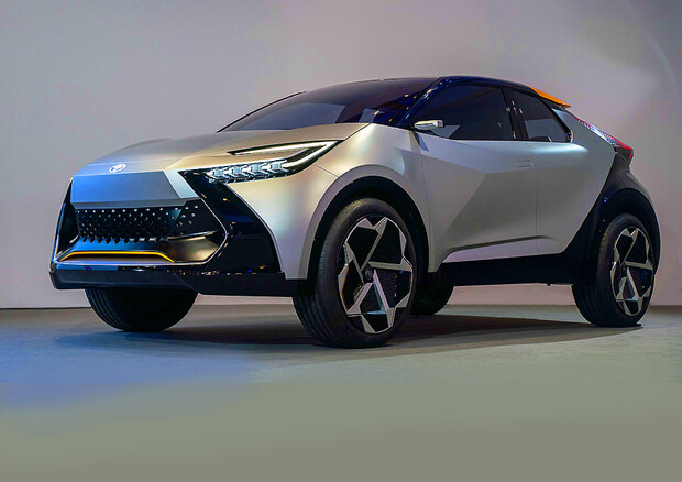 Toyota C-HR Prologue focus sul design per crescere nei C-suv © Toyota Motor Europe