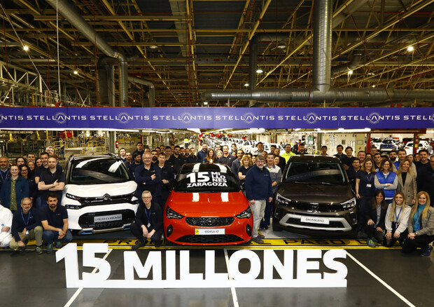 Stellantis Saragozza, prodotta l'auto numero 15 milioni © ANSA
