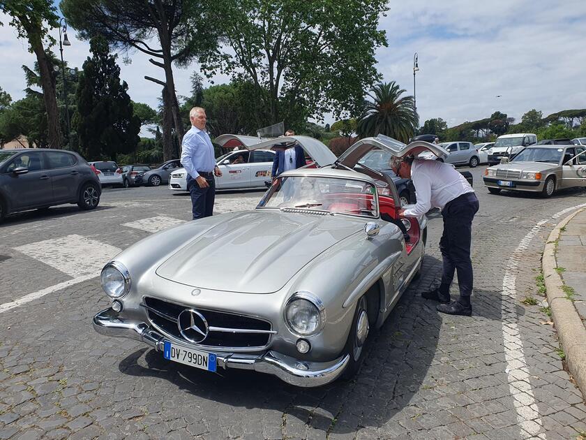 Mercedes-Benz Italia festeggia i suoi primi 50 anni - RIPRODUZIONE RISERVATA