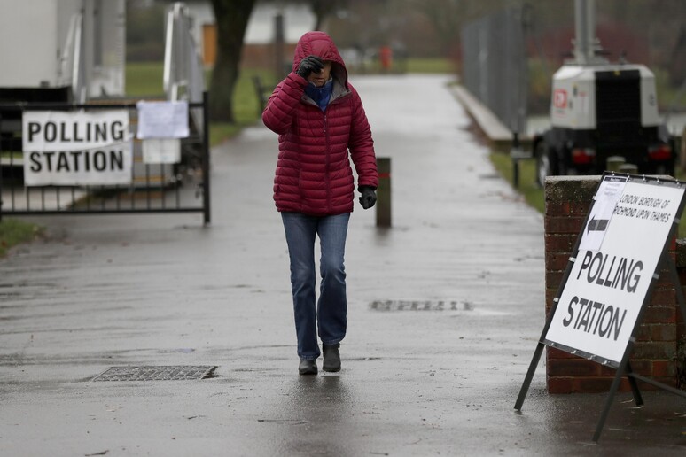 Il voto in Gran Bretagna © ANSA/AP