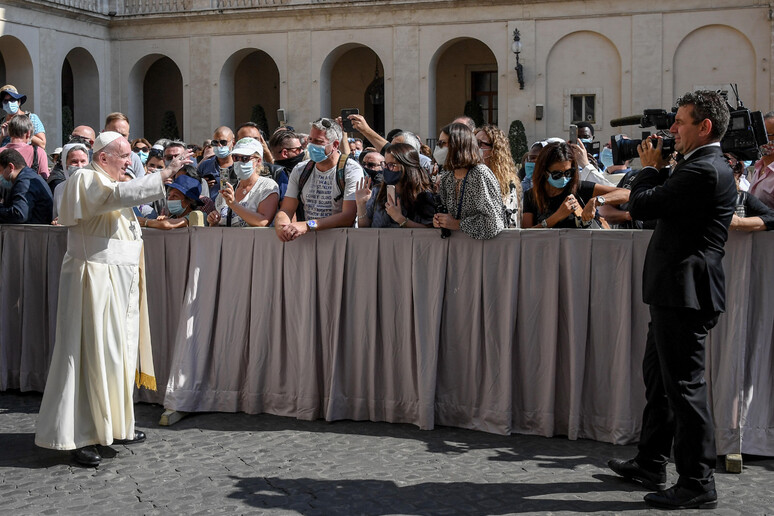 Papa: rendo lode a Dio per testimonianza don Malgesini © ANSA/ANSA/ALESSANDRO DI MEO
