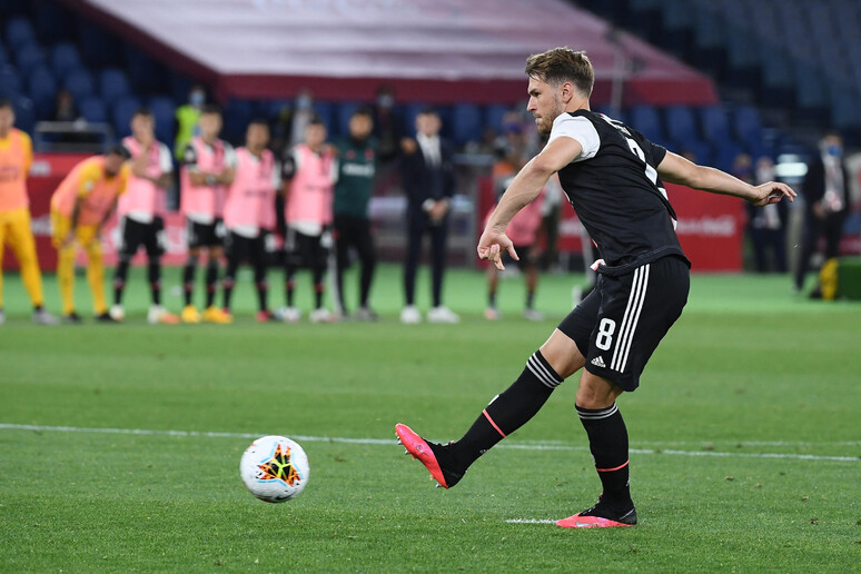 Calcio: Ramsey  'alla Juve nuove idee, ci divertiamo ' -     ALL RIGHTS RESERVED