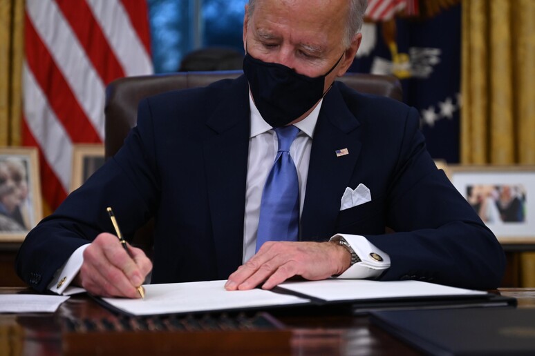 Biden, sfide sono vaccino, economia, ma anche razzismo © ANSA/AFP