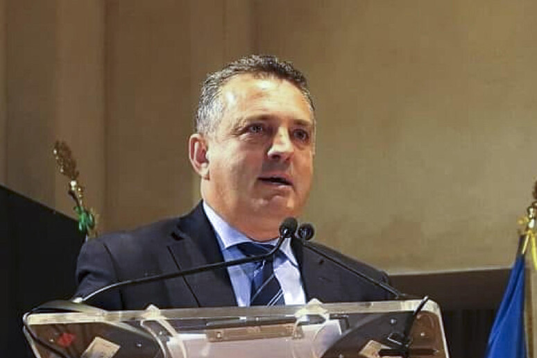 Appalti truccati: arrestato presidente Provincia Benevento - RIPRODUZIONE RISERVATA