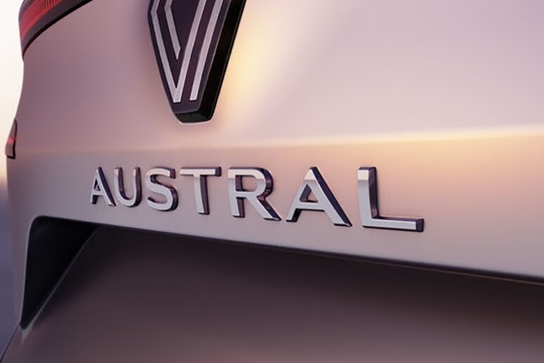 Renault Austral: in arrivo il Suv che sostituirà la Kadjar - RIPRODUZIONE RISERVATA