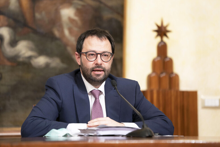 Stefano Patuanelli nuovo ministro dell 'Agricoltura - RIPRODUZIONE RISERVATA