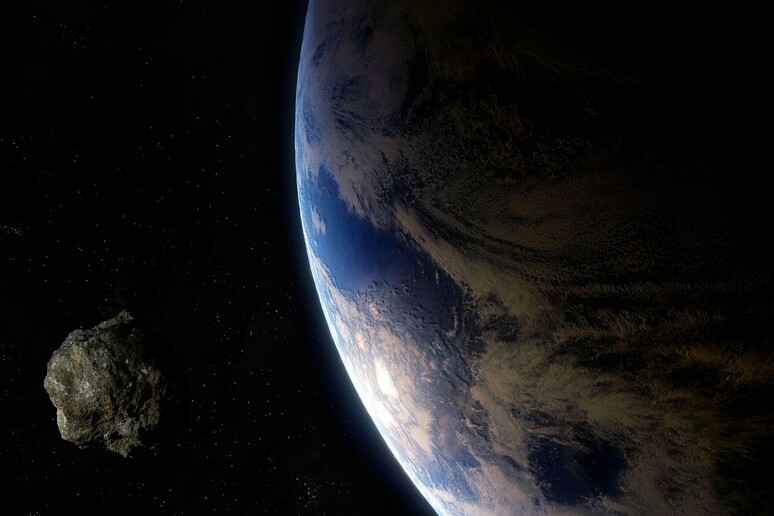 Rappresentazione artistica di un asteroide vicino alla Terra (fonte: urikyo33 da Pixabay) - RIPRODUZIONE RISERVATA