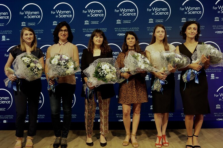 Le sei vincitrici dell 'edizione 2021 del premio L 'Oreal per le donne e la scienza (fonte: L 'Oreal) - RIPRODUZIONE RISERVATA