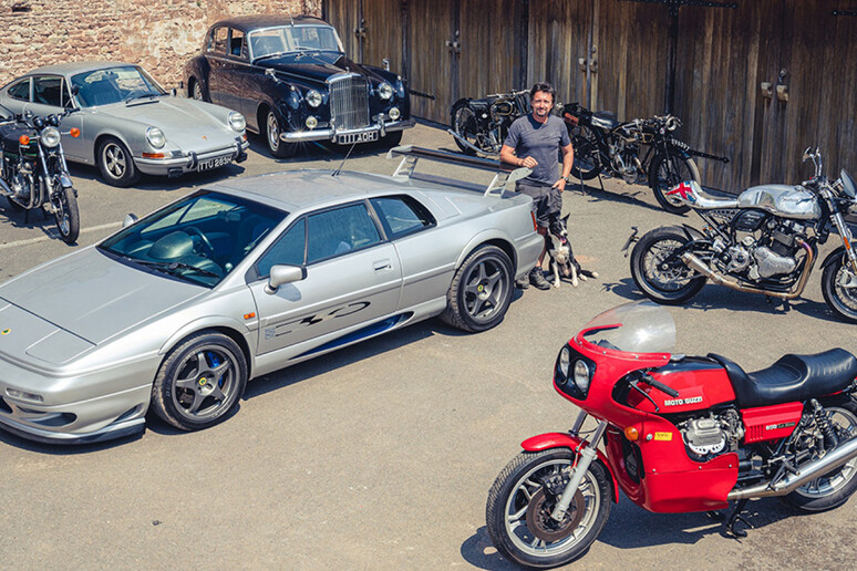 Richard Hammond, svuota il garage e vende i suoi  	'classici 	' - RIPRODUZIONE RISERVATA