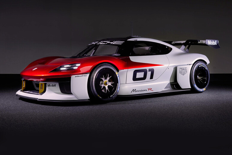 IAA Monaco: Porsche Mission R 1100 Cv per corse  	'elettriche 	' © ANSA/Porsche