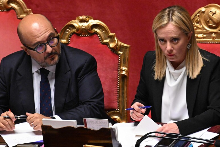 La premier Giorgia Meloni con il ministro della Cultura Gennaro Sangiuliano - RIPRODUZIONE RISERVATA