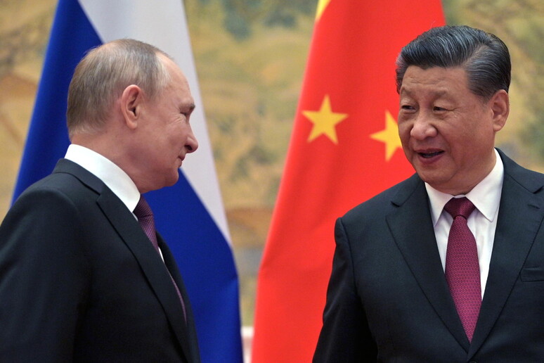 Vladimir Putin e Xi Jinping, archivio © ANSA/EPA