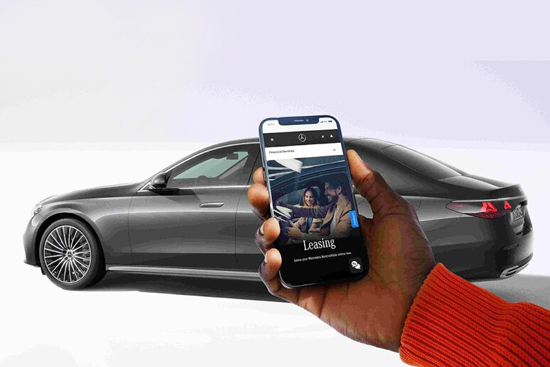 Mercedes-Benz Leasing, contratto anche via smartphone © ANSA/Mercedes