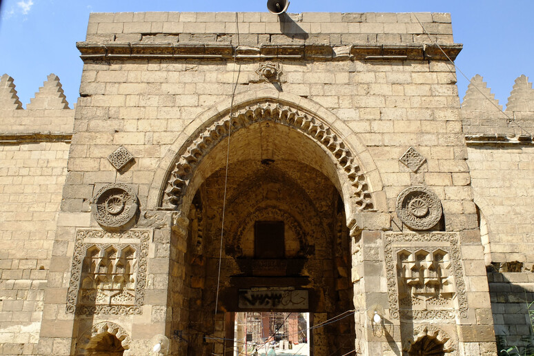 La moschea di Zaher Baybars al Cairo -     RIPRODUZIONE RISERVATA